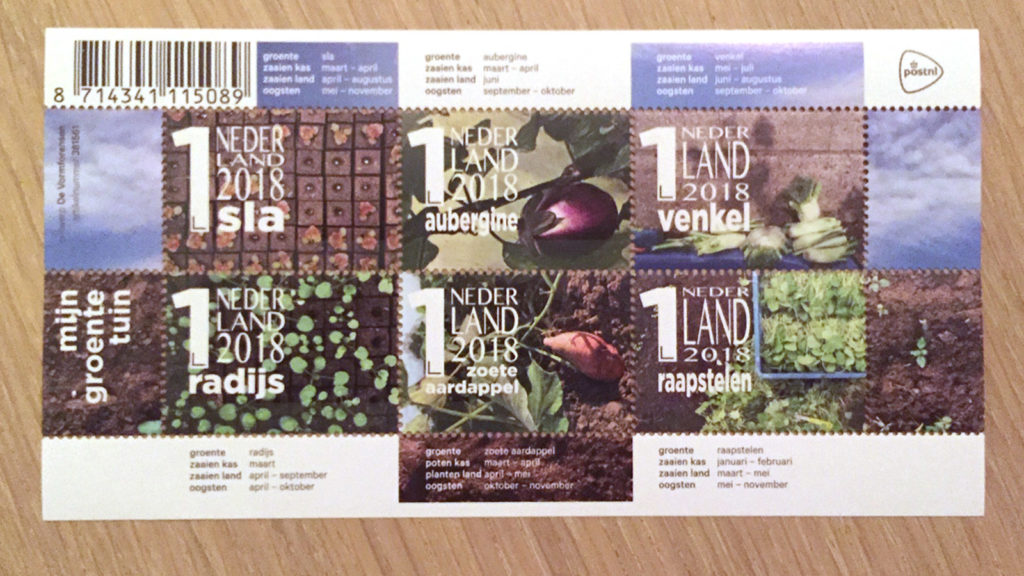 Postzegels met afbeeldingen van groente. 